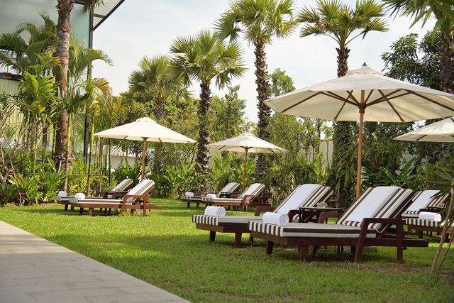 Shintana Saya La Maison